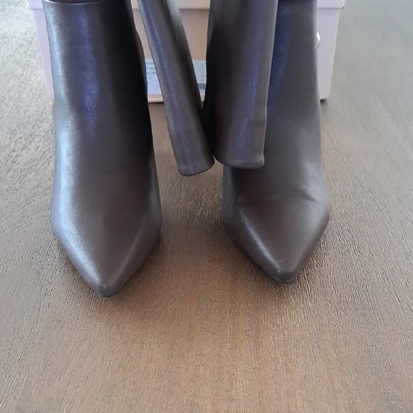 Billini harlen knee high boots - Color: Brunette - Size: 6 - Picture 4 of 10